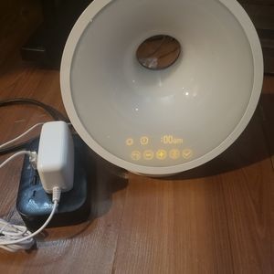 Phillips Wake up light